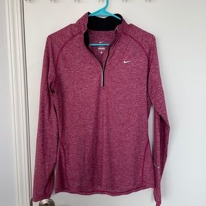 Nike 1/4 Zip dri fit top - L